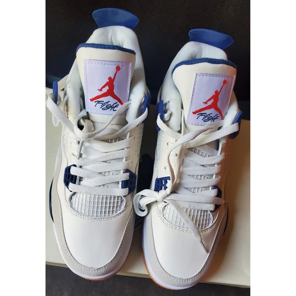 Nike SB x Air Jordan 4 Retro Navy Blue. Size 8.5